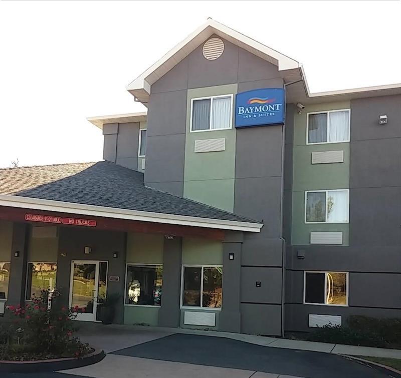 Surestay Plus Hotel By Best Western Redding Exterior photo